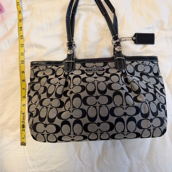 Coach Signature Black/Grey Tote Bag - Picture 10 of 11